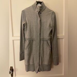 Citizens Of Humanity Gray Sweater with Defined Waist